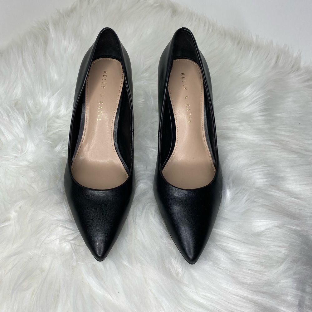 KELLY & KATIE|  Black Pumps - Size 7 - Gently Used - Like New Condition